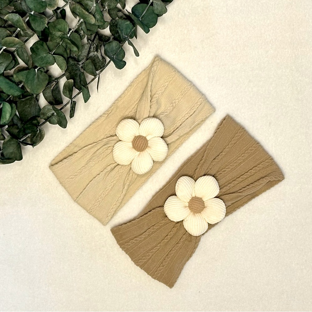 NWOT Brand: Generic Beige Daisy Bow Headbands Baby Girl one size